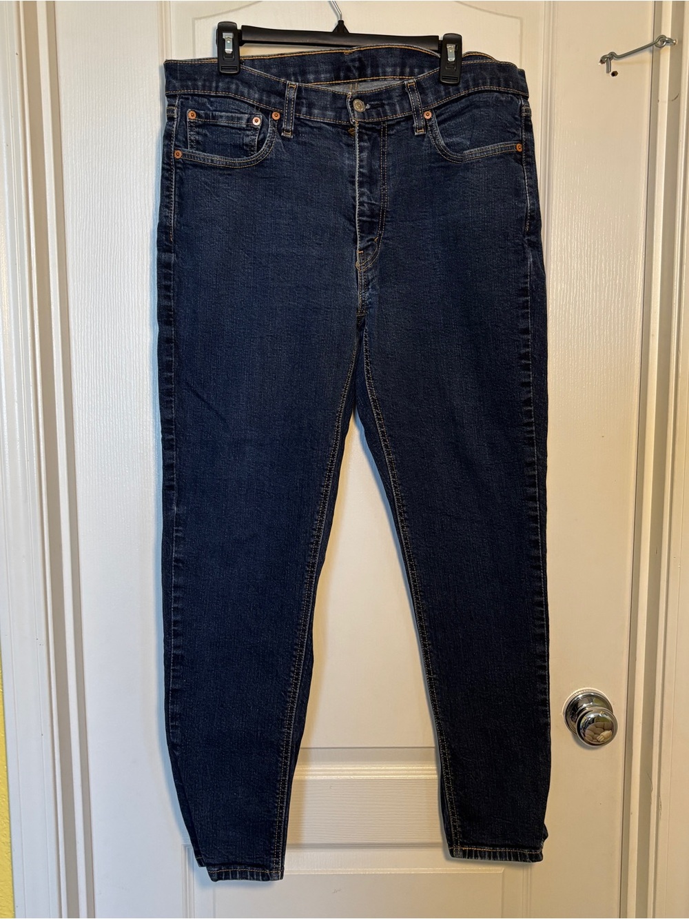 Levi’s Men Dark Blue Jeans